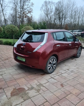 Nissan Leaf cena 33500 przebieg: 125150, rok produkcji 2015 z Białystok małe 92